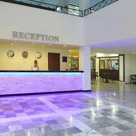 Nergis Hotel 4*